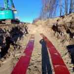 Eleringi 110 kV kaabelliinil kasutati betooni asemel kergemaid kaablikaitseplaate